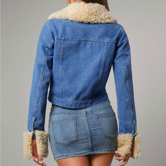 Denim Jacket With Shearling Splice, Western Style - Picture 2 of 6